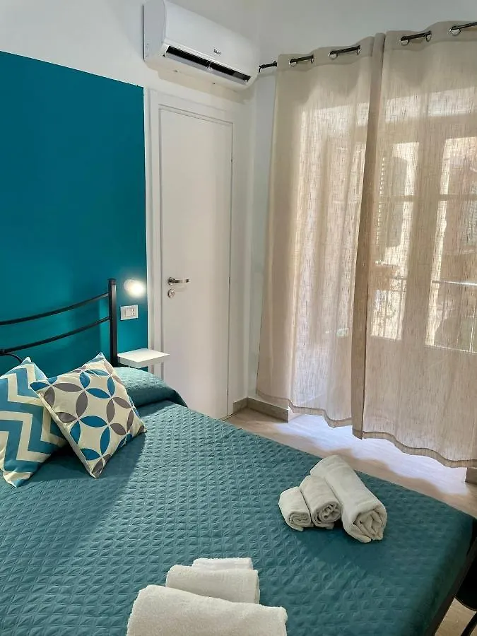 Maqueda Rooms Palermo Guest house
